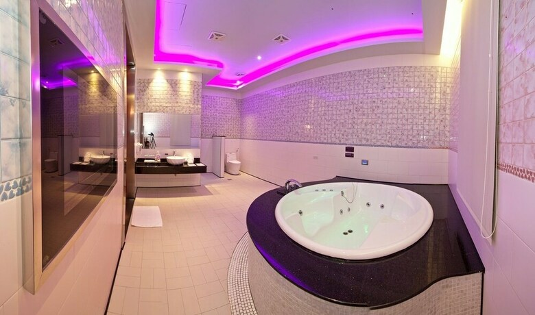 Wei Feng Exquisite Hotel Nanzi Branch
