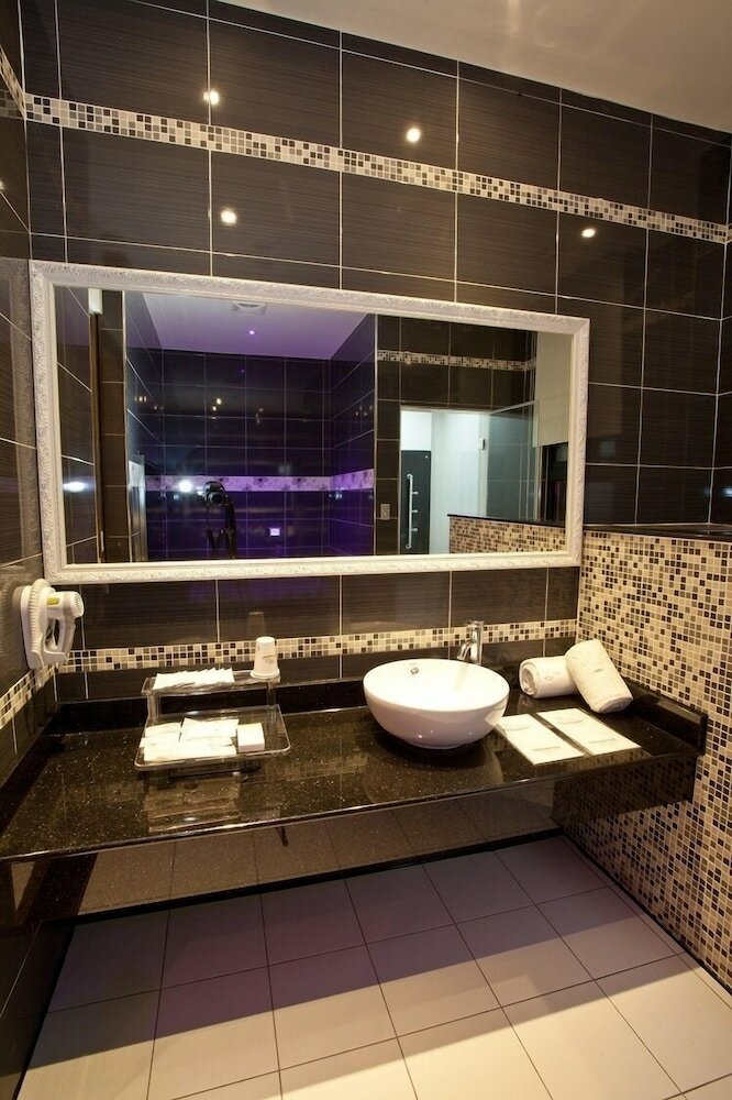 Wei Feng Exquisite Hotel Nanzi Branch