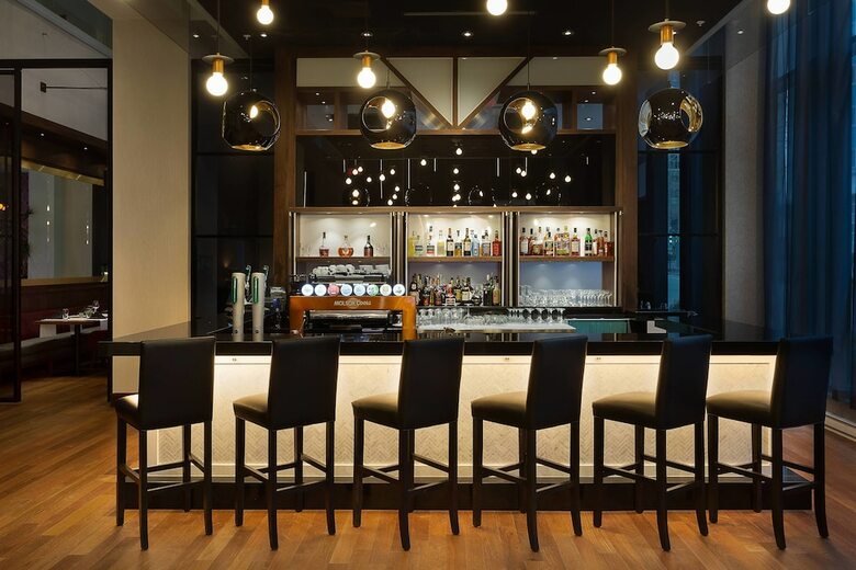 AC Hotel By Marriott Montreal Downtown