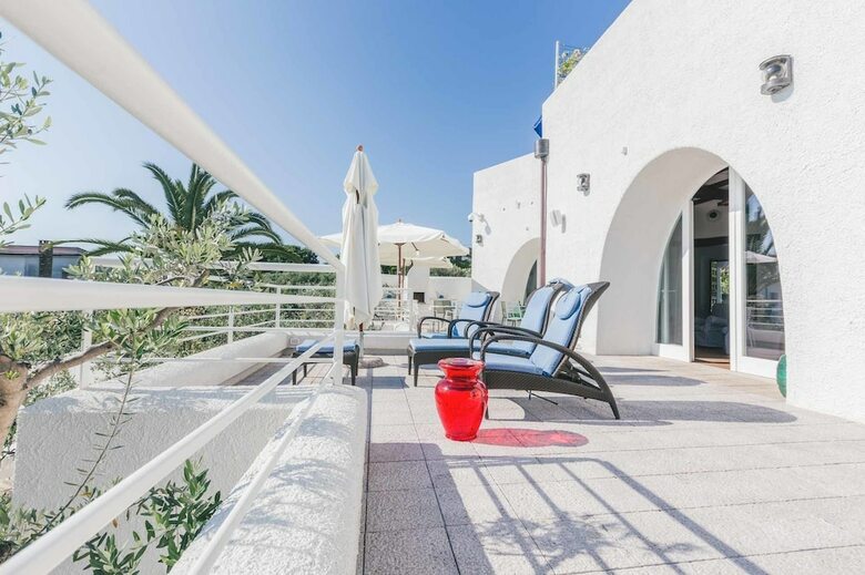 Villa Vignola Hotel & Restaurant