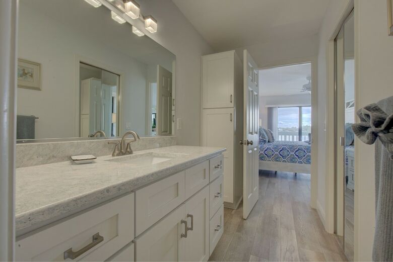 Beach Palms Unit 2b By Anna Maria