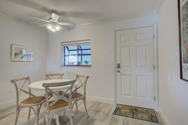 Beach Palms Unit 2b By Anna Maria