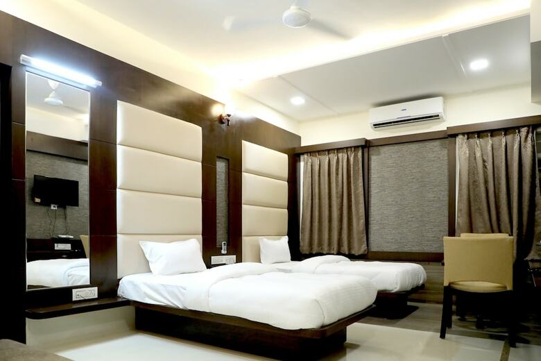 Hotel Anmol Classic