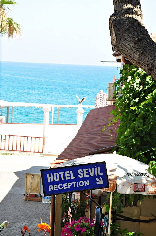 Sevil Hotel