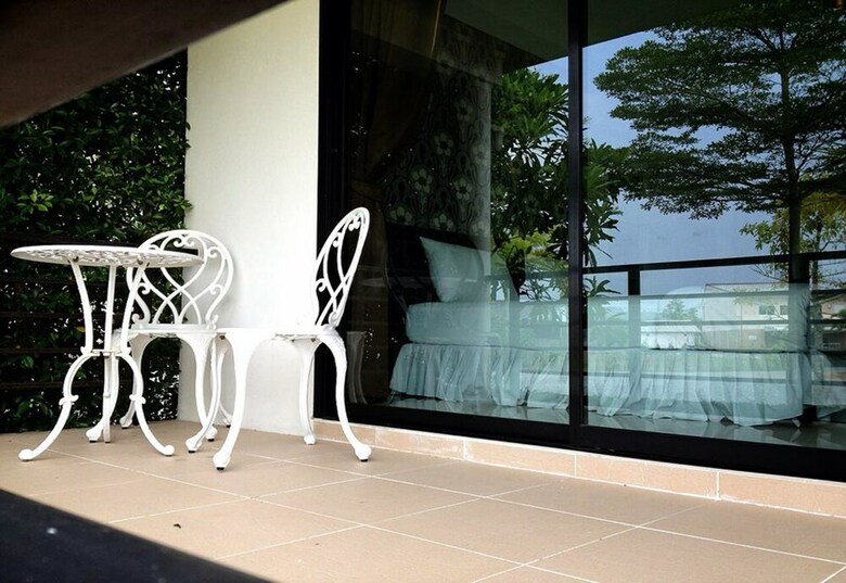Hotel Himawari Restaurant & Cottage