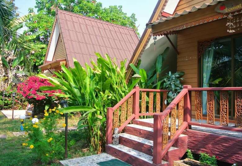 Hotel Himawari Restaurant & Cottage