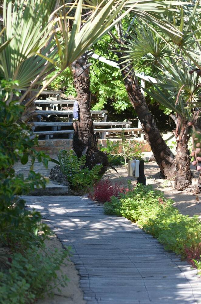 Posada Mango Beach