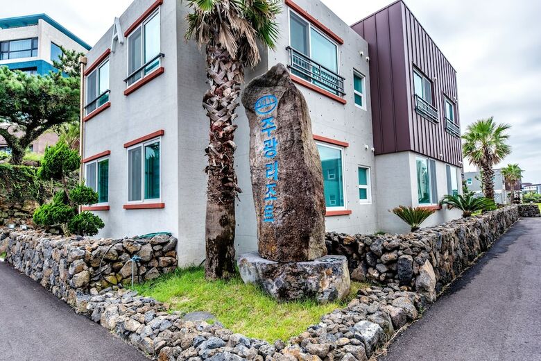 Jeju Jukwang Resort