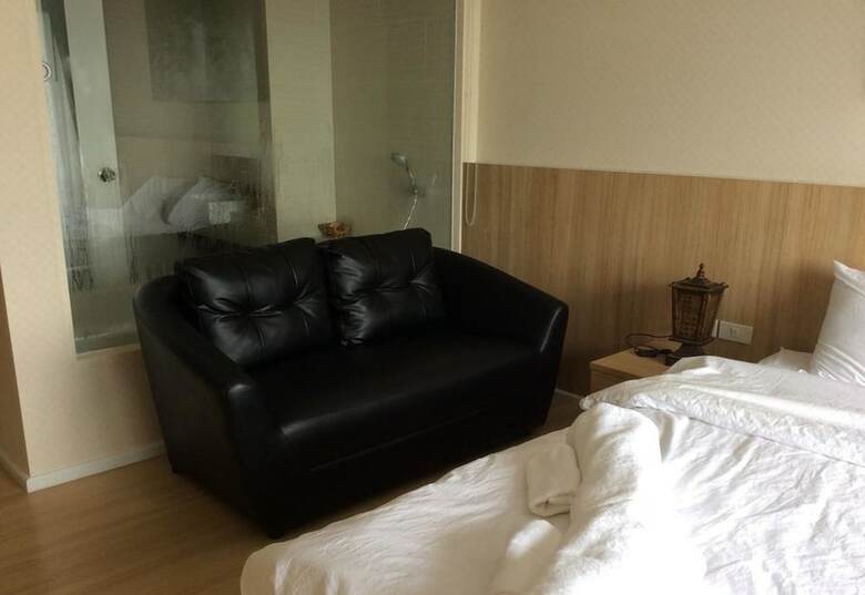 Himawari At Kanyarat Condo