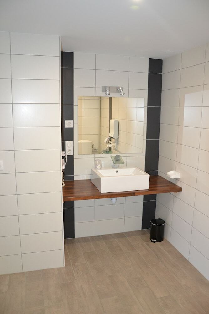 Hotel H�tel La Couronne
