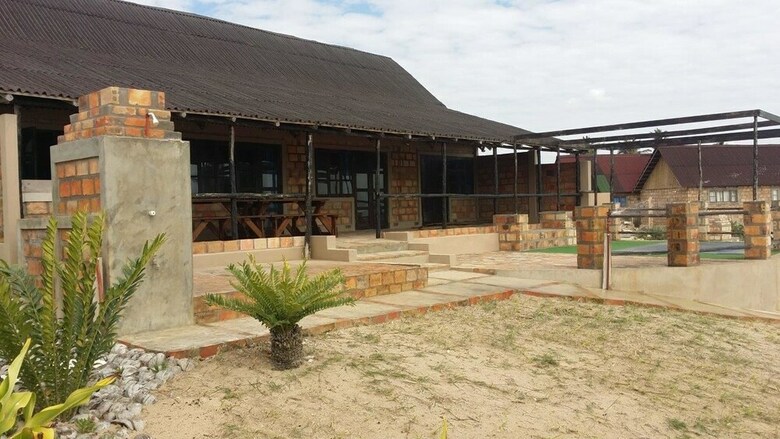 Posada Makolo Bay & Dive Africa