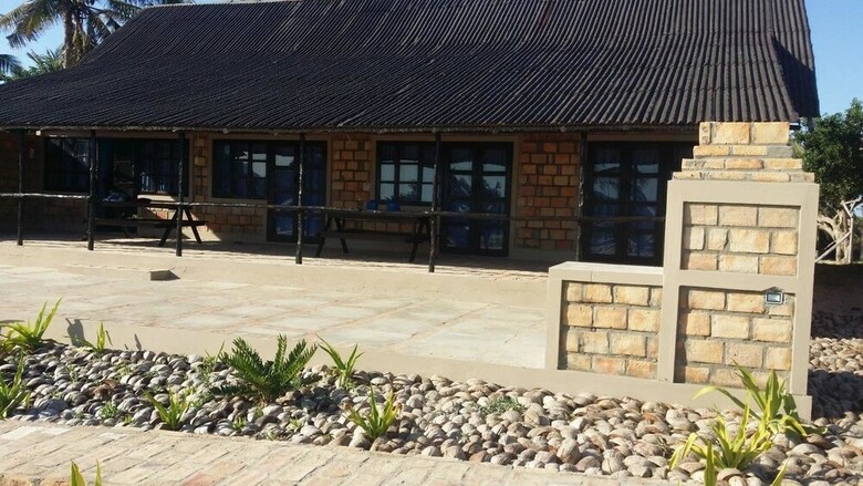 Posada Makolo Bay & Dive Africa
