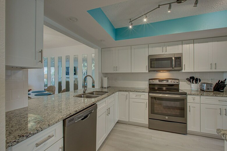 Absolute Anna Maria- 2 Bedroom Condo