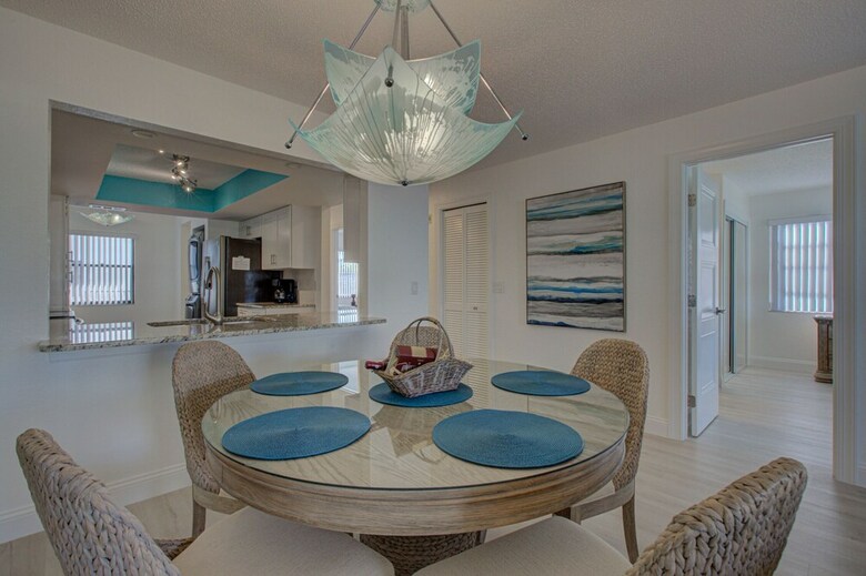 Absolute Anna Maria- 2 Bedroom Condo