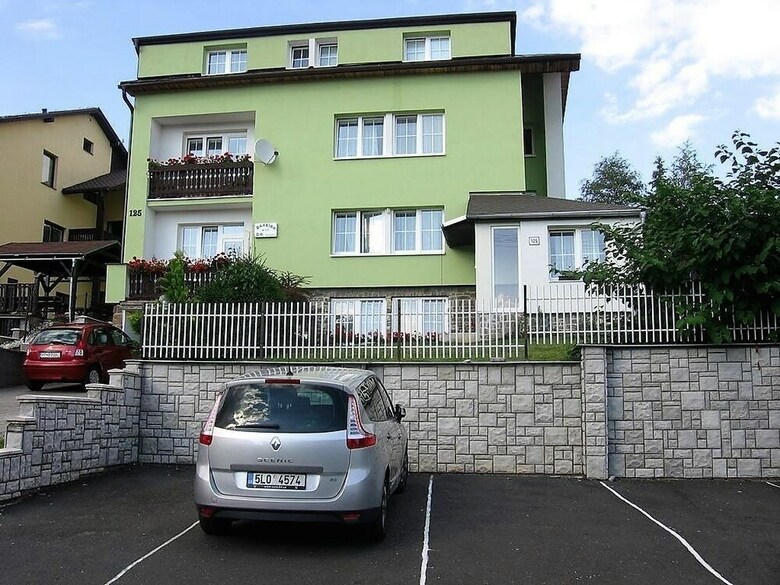 Pension Penzi�n Z�vada