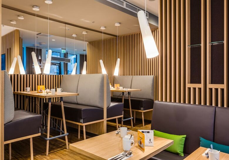 Hotel Holiday Inn Warsaw City Centre