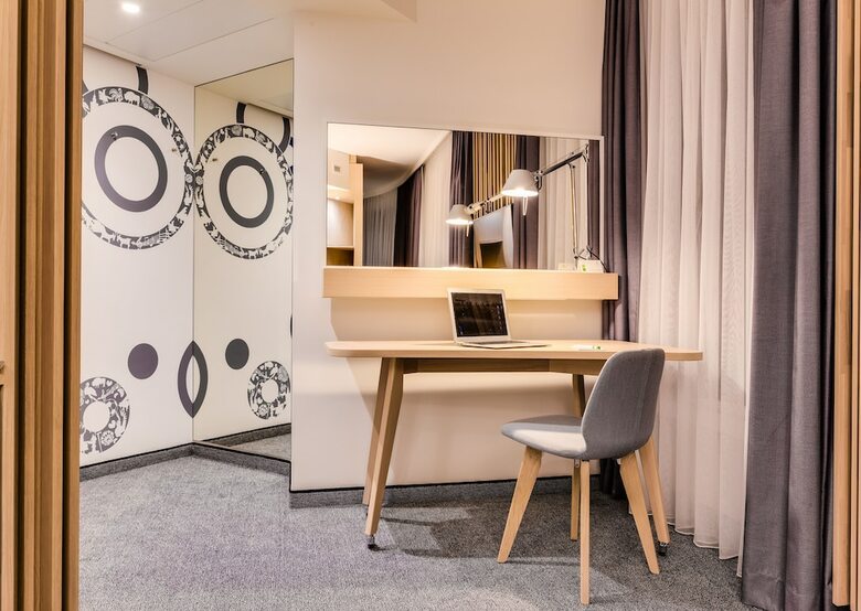 Hotel Holiday Inn Warsaw City Centre