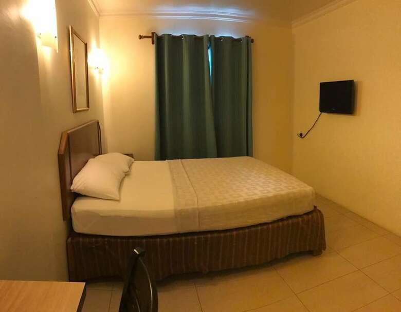 Hotel Johan Travellers Lodge