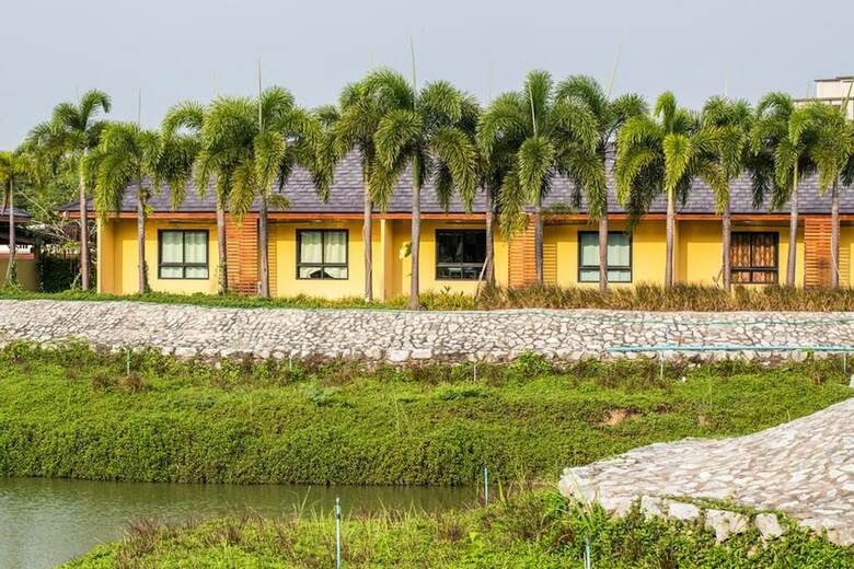 Hotel Prew Lom Chom Nam