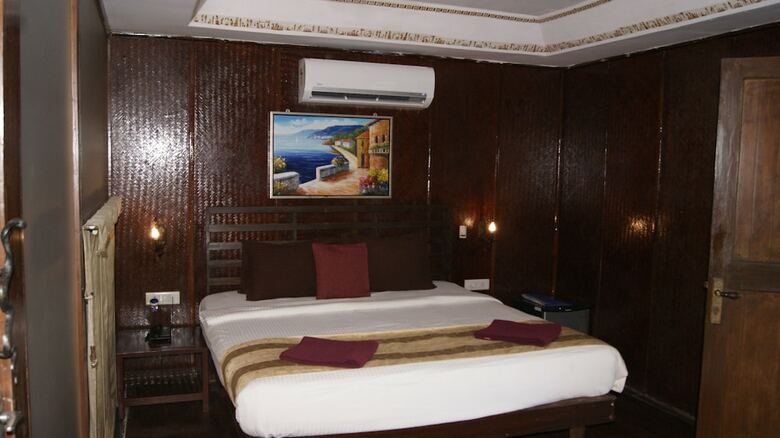 Hotel Camelot Fantasy Resort