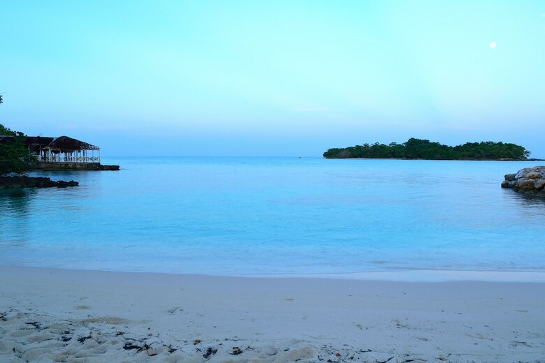 Hs Negril Jamaica Getaway