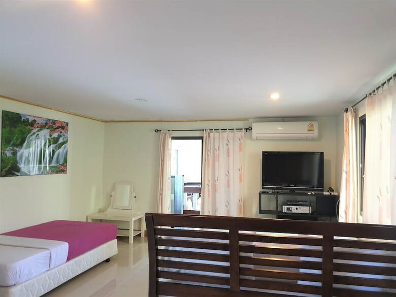 Hotel Samchai Resort