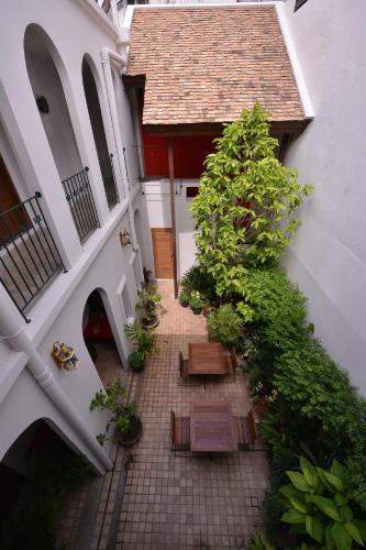 Hotel Neighbor Phuthon Boutique Hostel