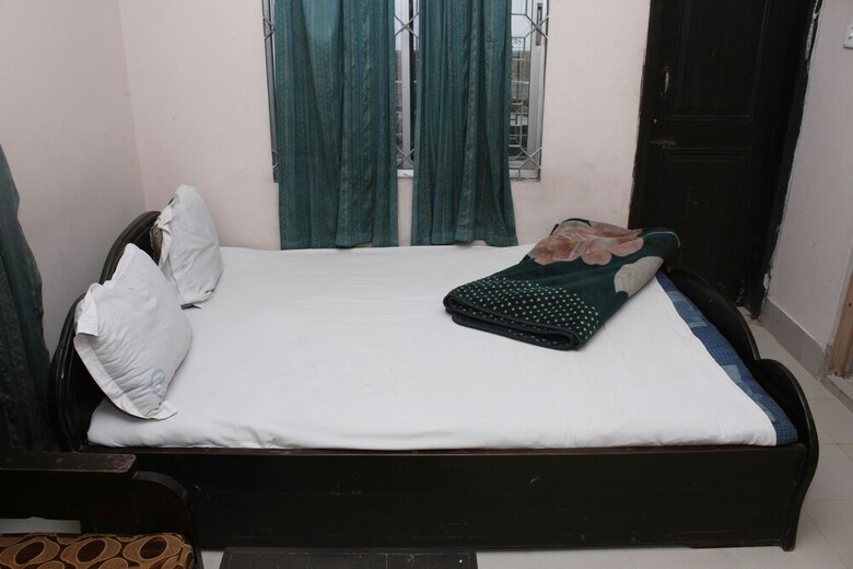 Hotel Beach Holiday Guest House