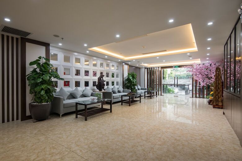 Brandi Fuji Hotel