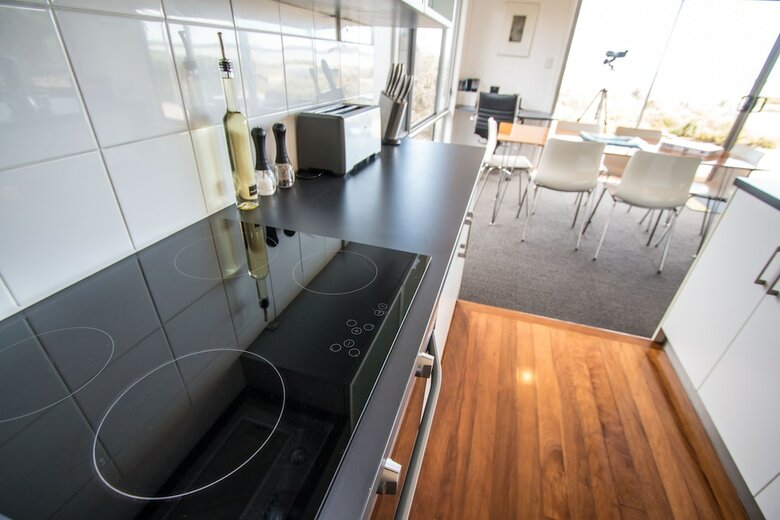 Coorong Waterfront Retreat