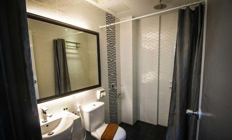 Mny Hotel & Resort