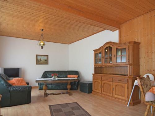 Cozy Apartment In Marsberg With Lawn