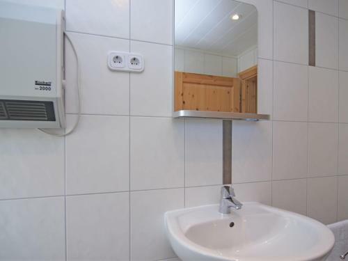 Cozy Apartment In Marsberg With Lawn
