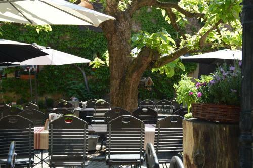 Hostal Gasthof Zum Storch