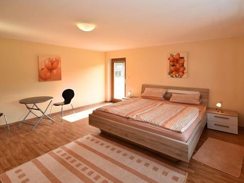 Cozy Apartment In Gleissenberg Bavaria Near Forest