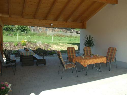 Cozy Apartment In Gleissenberg Bavaria Near Forest