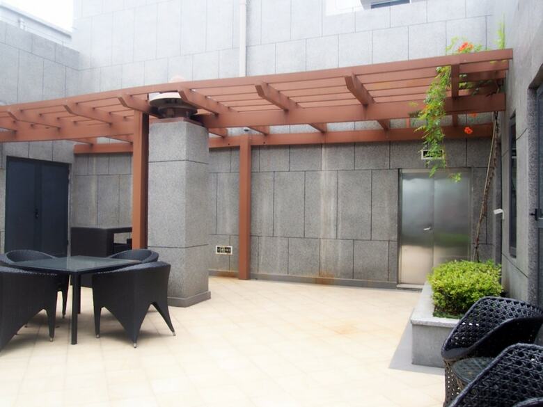 Wojo Hotel
