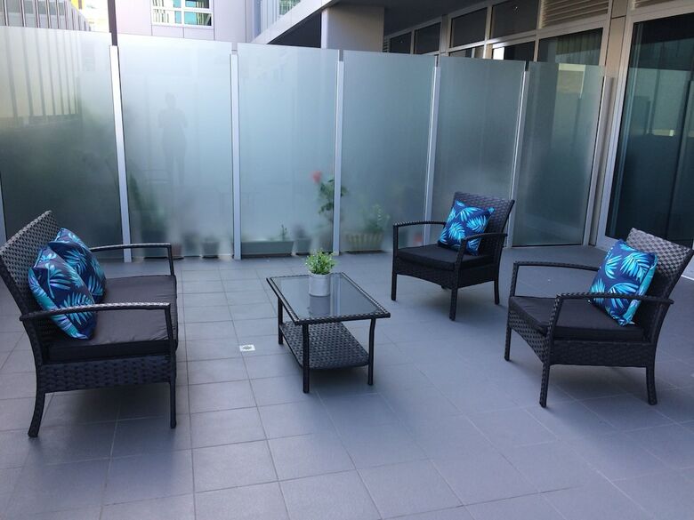 Tasha's Apartments On Morphett
