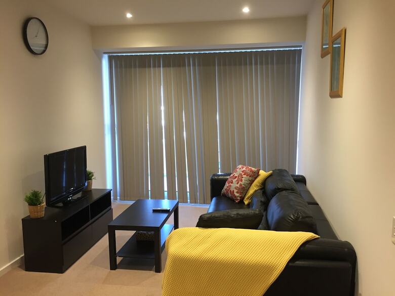 Tasha's Apartments On Morphett