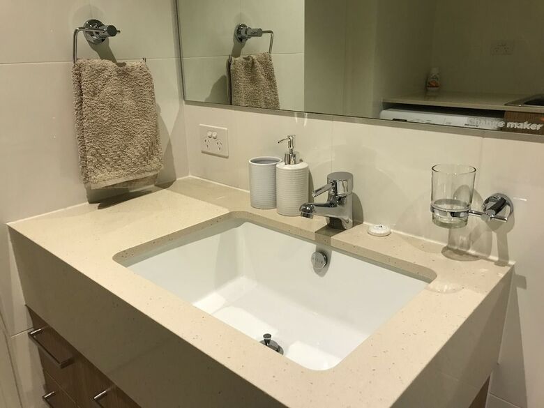 Tasha's Apartments On Morphett