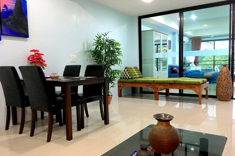 Hotel Breezy House Jomtien