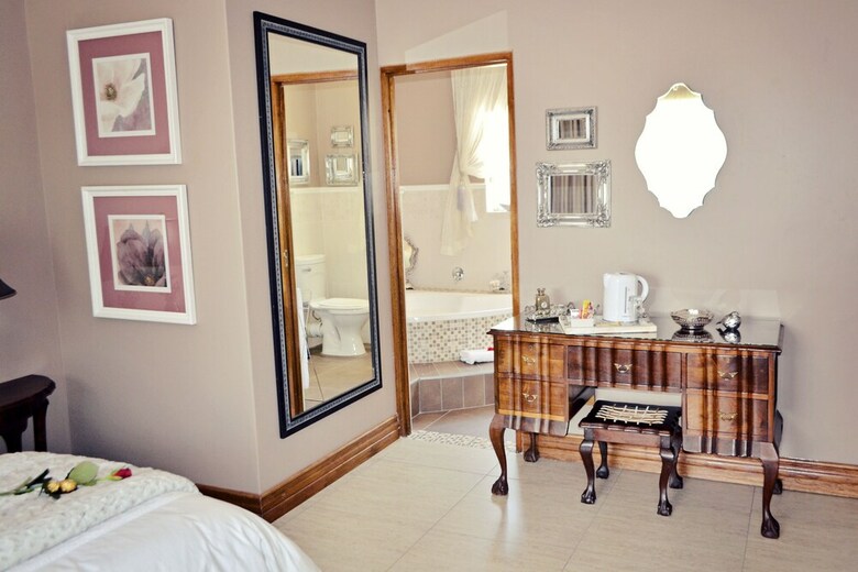 Hotel Bokmakierie Guest House