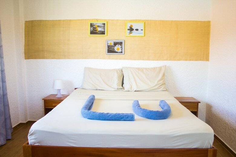 Hotel Sunshine Village Resort
