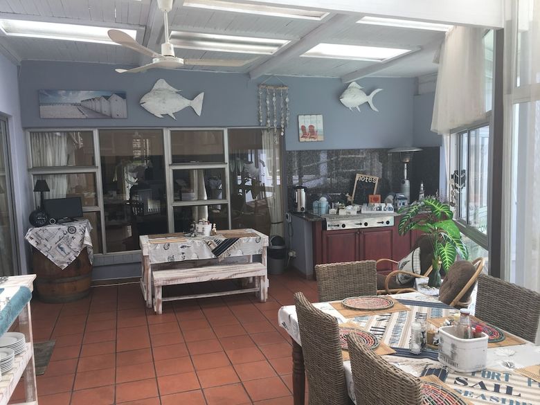 Hotel Isle La Breeze Guesthouse