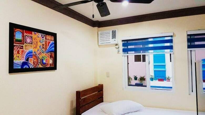 Hotel Den Den Guesthouse