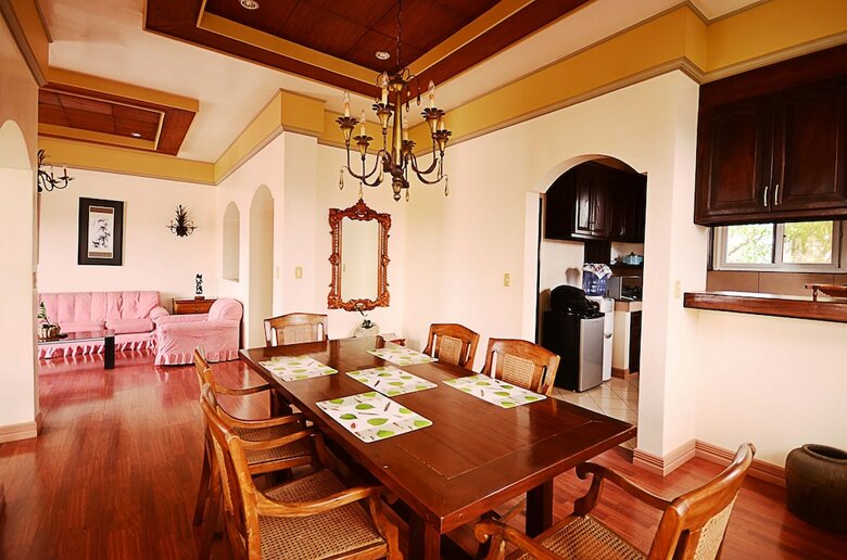 Hotel Den Den Guesthouse