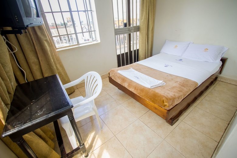 Mwana Highway Hotel Iganga