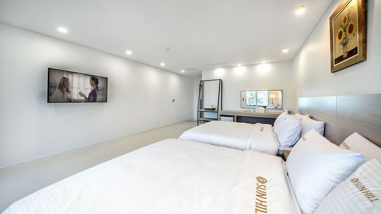 Hotel Yeosu Sunhill Spa Pension
