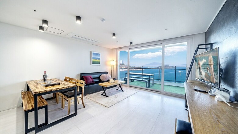 Hotel Yeosu Sunhill Spa Pension