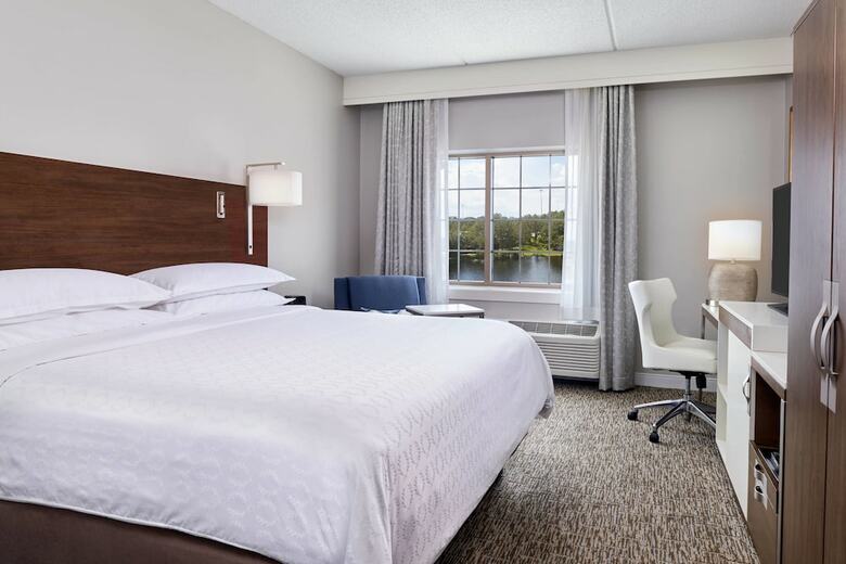 Sheraton Jacksonville Hotel